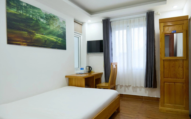 Maxim Hotel – Guest Rooms – Da Lat