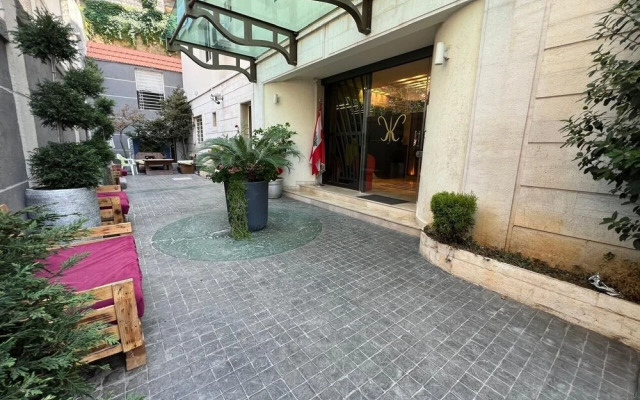 Kayan Hotel Apartments