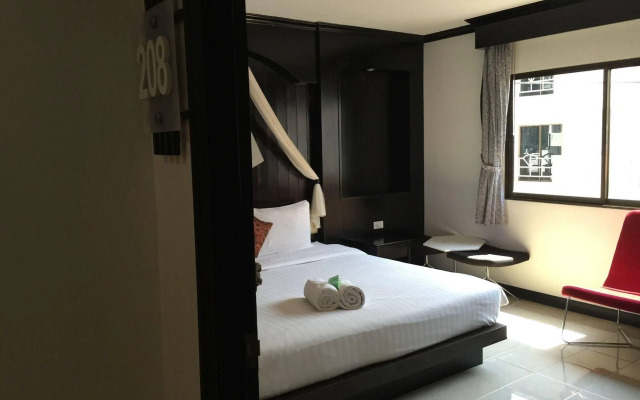 The Bird Cage Patong Guesthouse