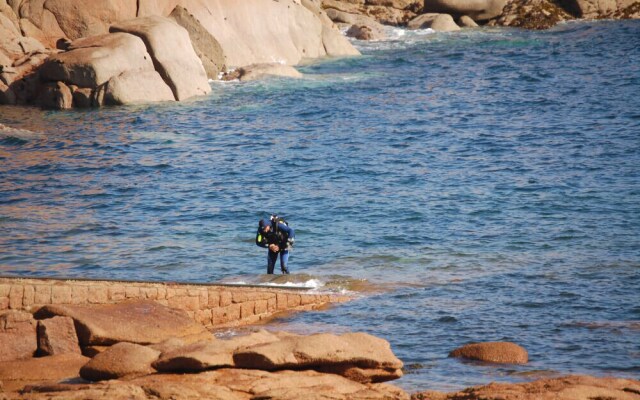 Locations Bord De Mer Ploumanach