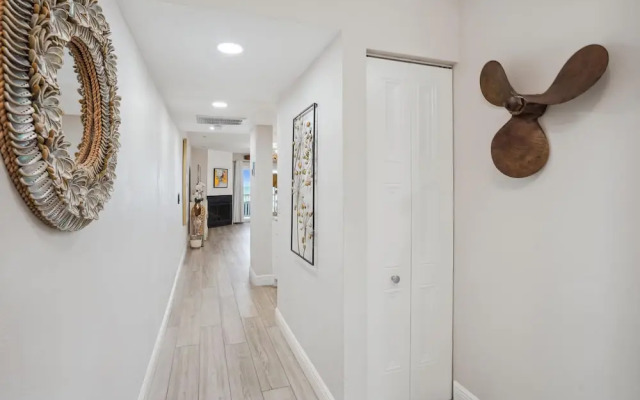 Pelican Pointe 5B