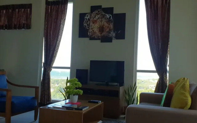 Mactan Newtown with Ocean View