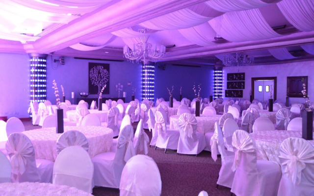 Maria Bonita Business Hotel & Suites