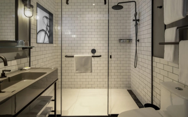 Moxy Nanjing Jiangning