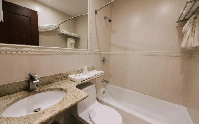 Asiatic Hotel by LaGuardia Airport