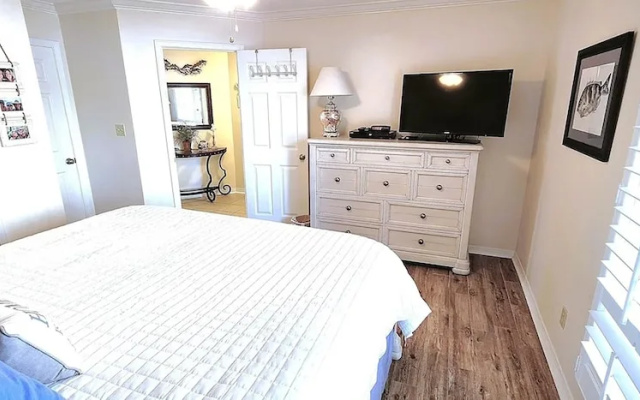 Seascape Lakefront Villas 189- Don't Worry, Beach Happy