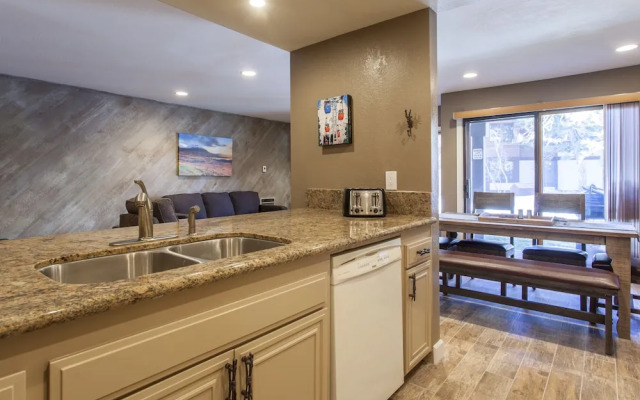 Snowcreek 405 Phase III