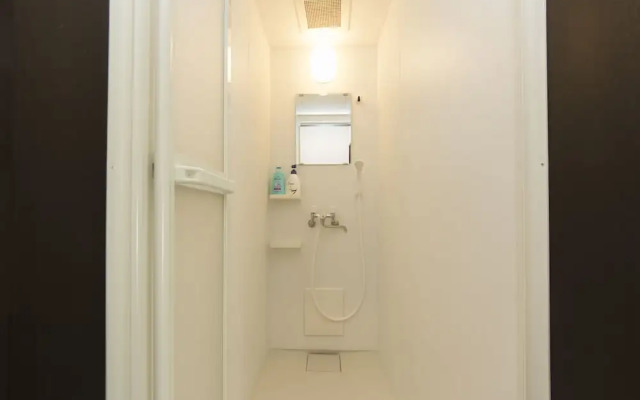 Ryoma Nishiooi I - Hostel
