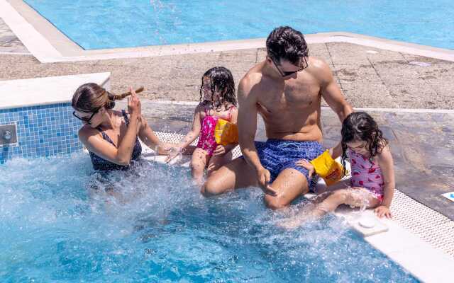 Neptune Luxury Resort