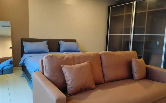 Cozy Studio in Shah Alam With Mountain View