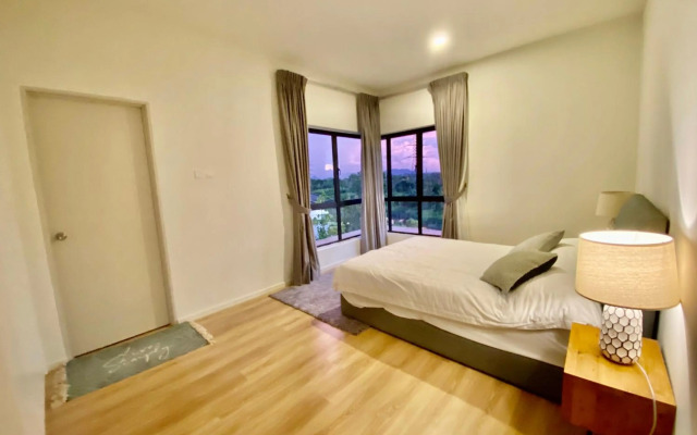 Faizal Madhi Homestay