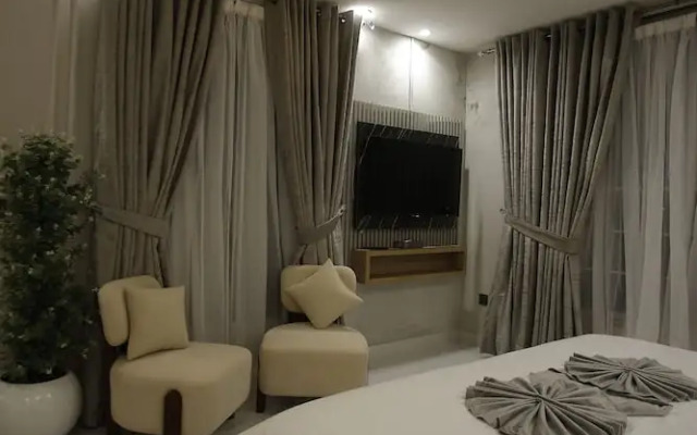 ZAR Luxury Suites Murree