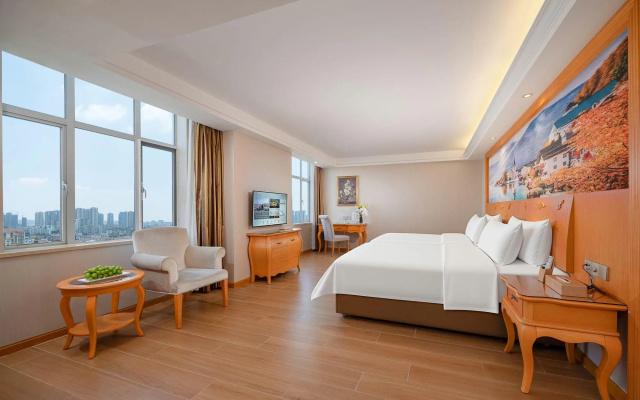 Vienna Hotel Guangdong Zhongshan Caihong Avenue – Guest Rooms – Zhongshan
