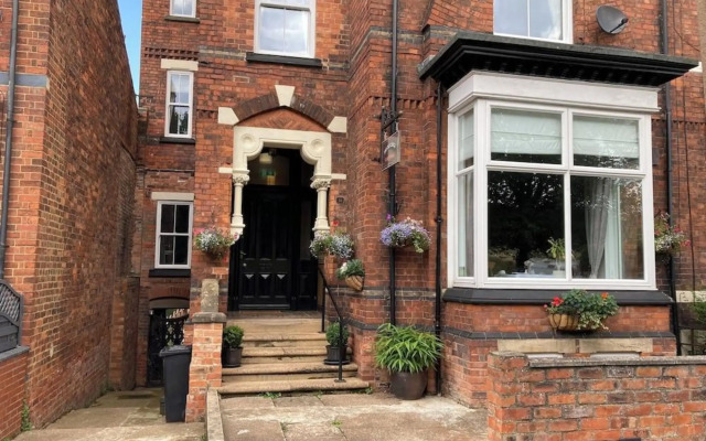 The Old Lodge Guest House
