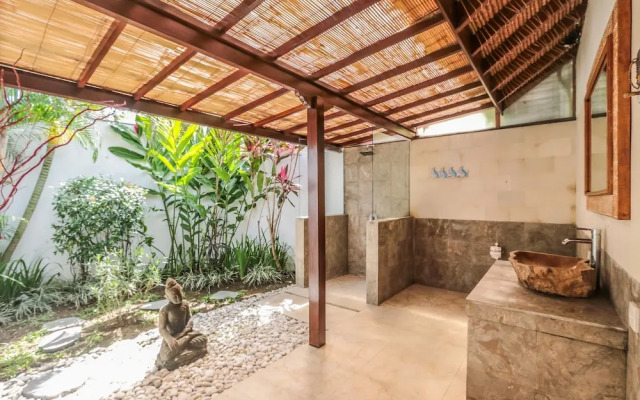 Villa Luna Maya