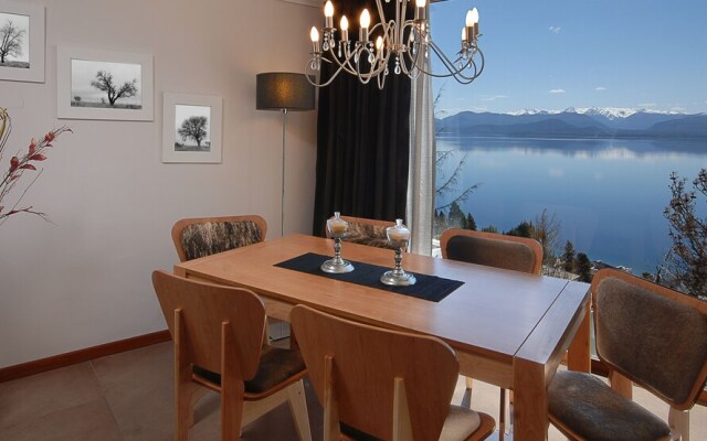 Amazing Lake Views and Jacuzzi TD8