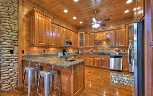 Black Bear River Lodge