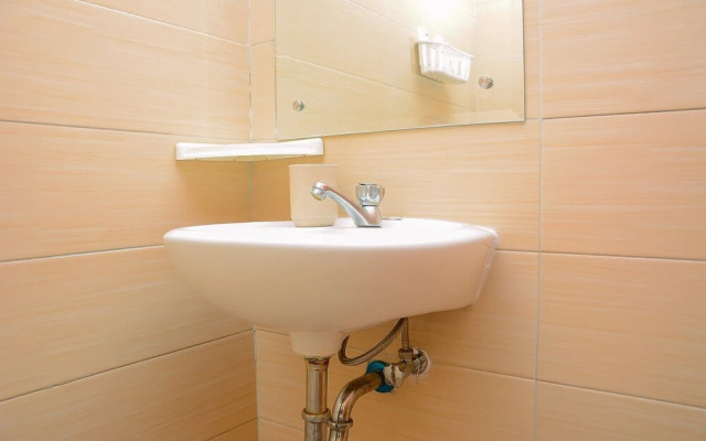 Elegant Studio Apartment Margonda Residence 5