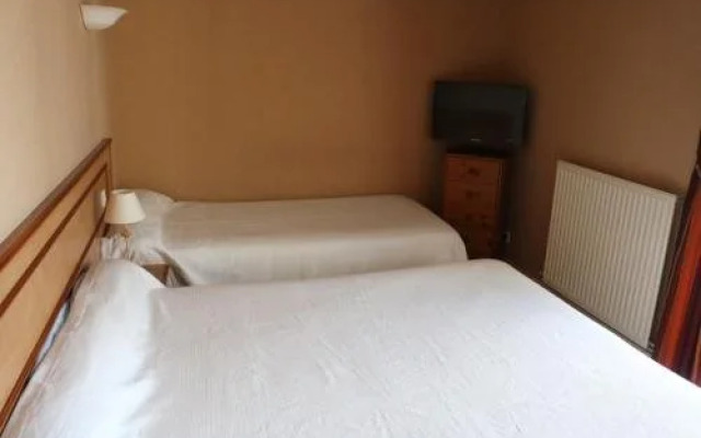 Logis Le Port Saint Aubin