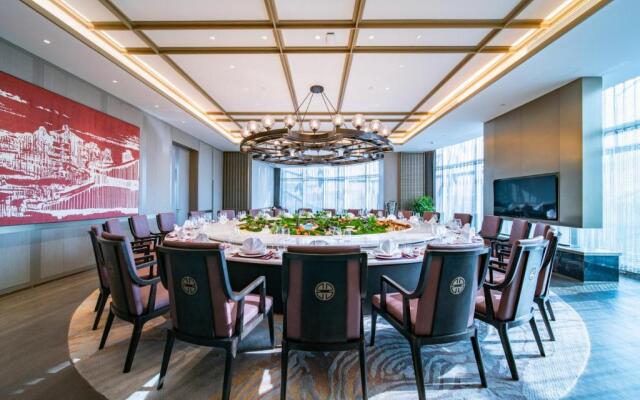 HUALUXE Xi an Chanba by IHG