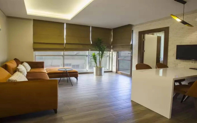 Maxuite Hotel in Home