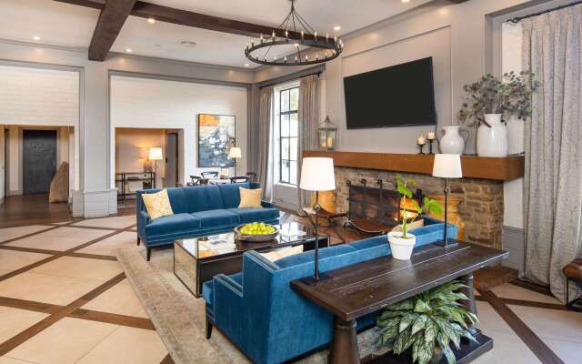 Inn Marin and Suites, an Ascend Collection Hotel