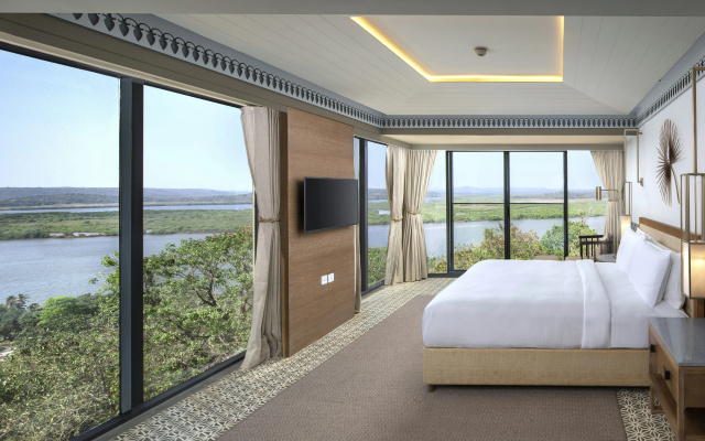 DoubleTree by Hilton Goa-Panaji