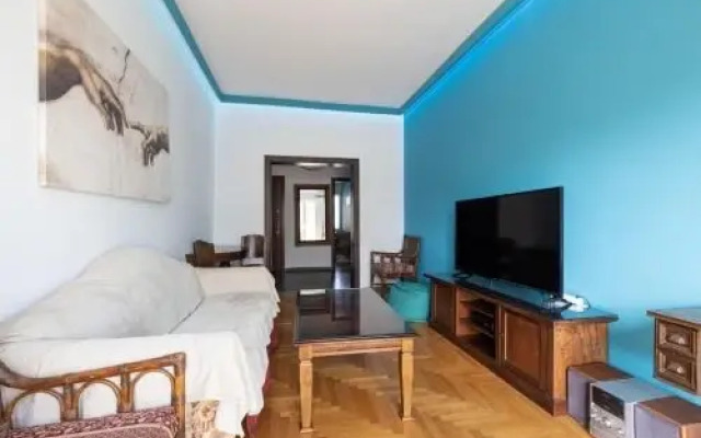 Fully Renovated 2 Bedroom Apt in Piraeus