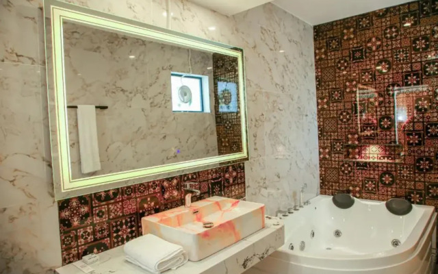 Grand Shalimar Hotel Multan