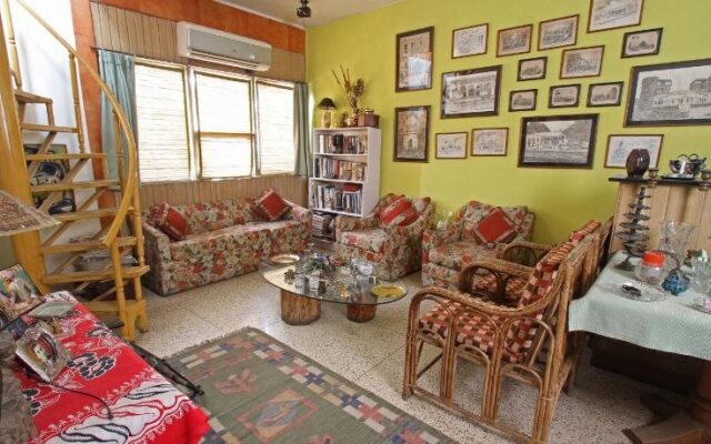 Nina Kochhars Homestay