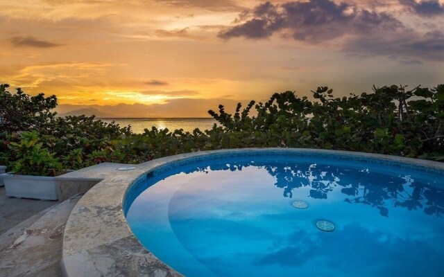 Hispaniola Beach B-6