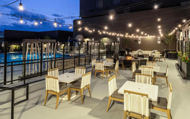 DoubleTree by Hilton Denver Cherry Creek
