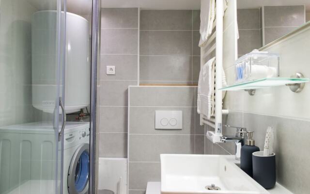 Unsejouranantes - le studio Fouré