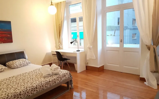 Erra - Aegean - Neoclassical - Athens Center,200m²,5 BD,2.5 BATH