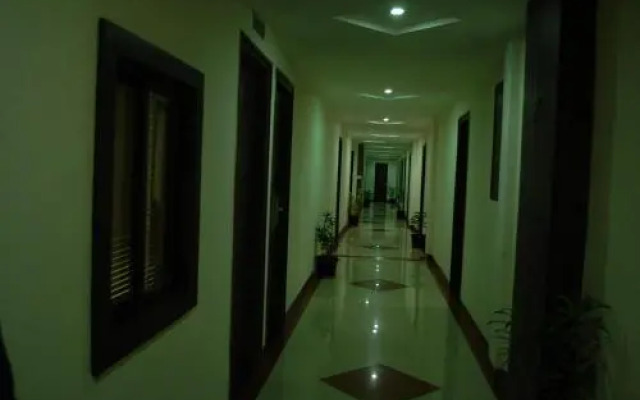 Hotel Aarti International