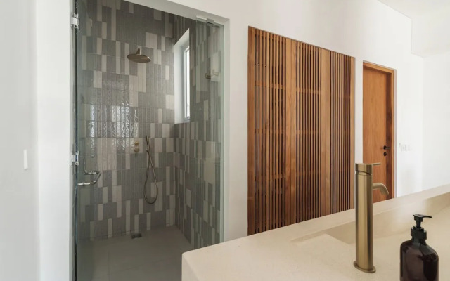 Villa Eraya by Alfred in Bali