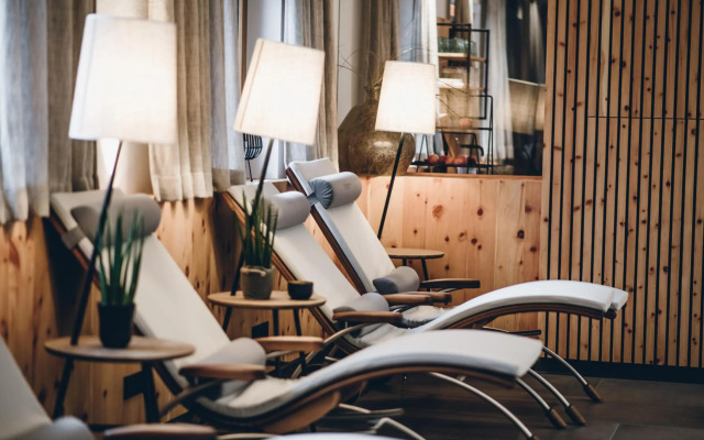 PoSt Boutique Apartments