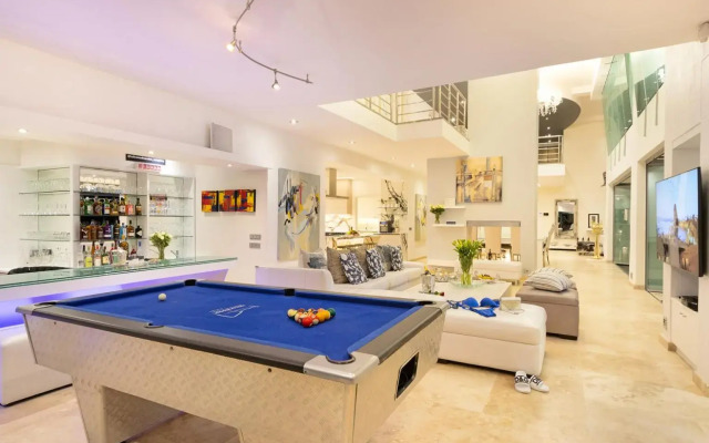 Hollywood Mansion & Spa Camps Bay