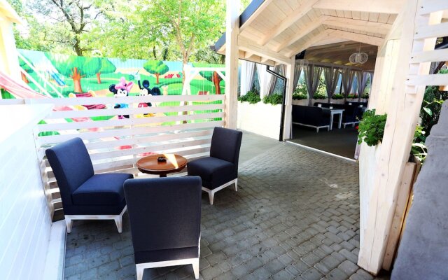 Kupava Deluxe Hotel