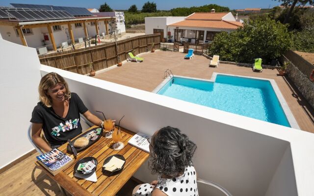 Sagres Sun Stay - Surf Camp & Hostel