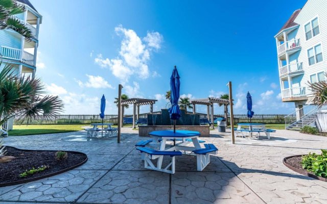 Beachside Retreat Great 22 at Seascape with Stunning views of the Gulf