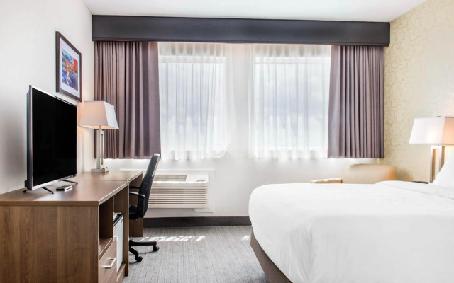 Quality Hotel Dorval