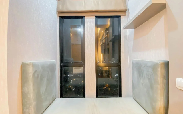 Modern Look and Homey Studio Apartment The Alton