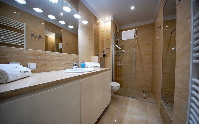 BillBerry Apartments - Floral wave