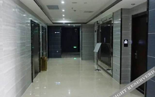 Qingmu Hotels Chain (Nanjing Maigaoqiao)