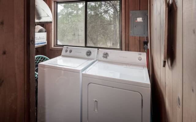Cruthirds - Three Bedroom Cabin