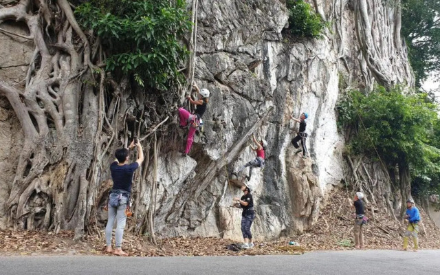 Sky Mountain View Relaxing Ipoh -10-16 pax- no party