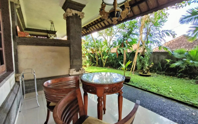 Warji House 2 Bisma
