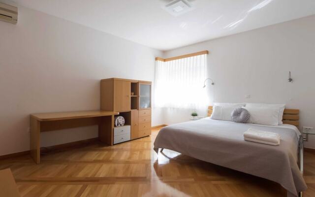 Seaside Villa in Zadar With Swimming Pool