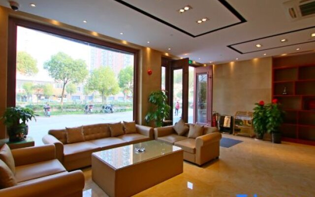 U Plus Hotel (Shanghai Xidu)